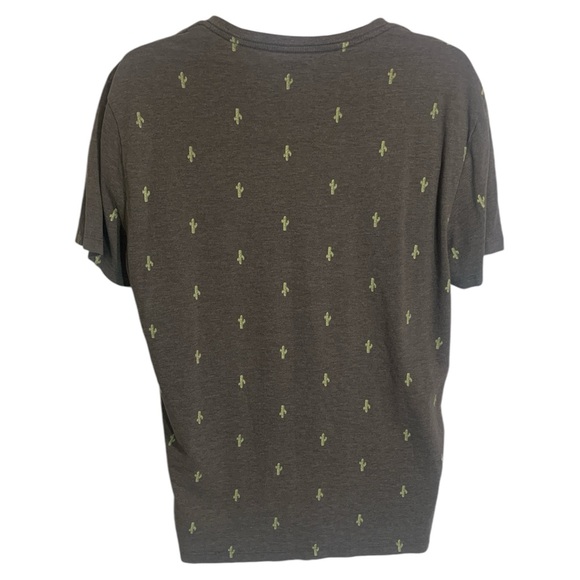 Old Navy Men Short Sleeve Perfect Fit T Shirt Gray Cactus Size Large Pre Owned - Picture 4 of 8